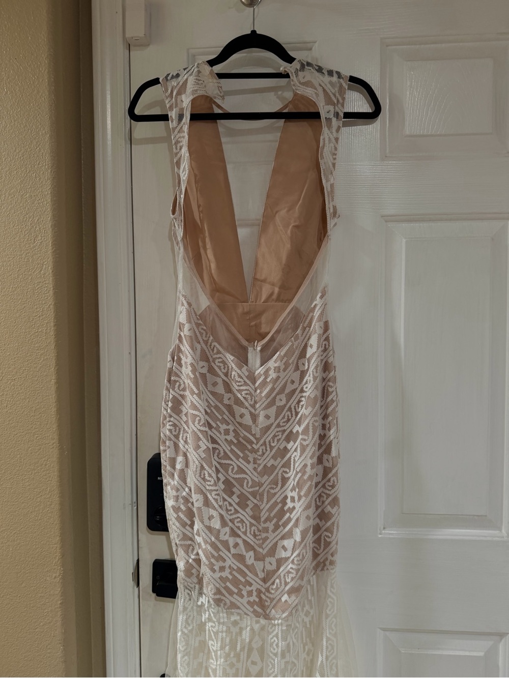 New Luxxel Ivory and Nude Sheer Lace Maxi Gown - Picture 7 of 7